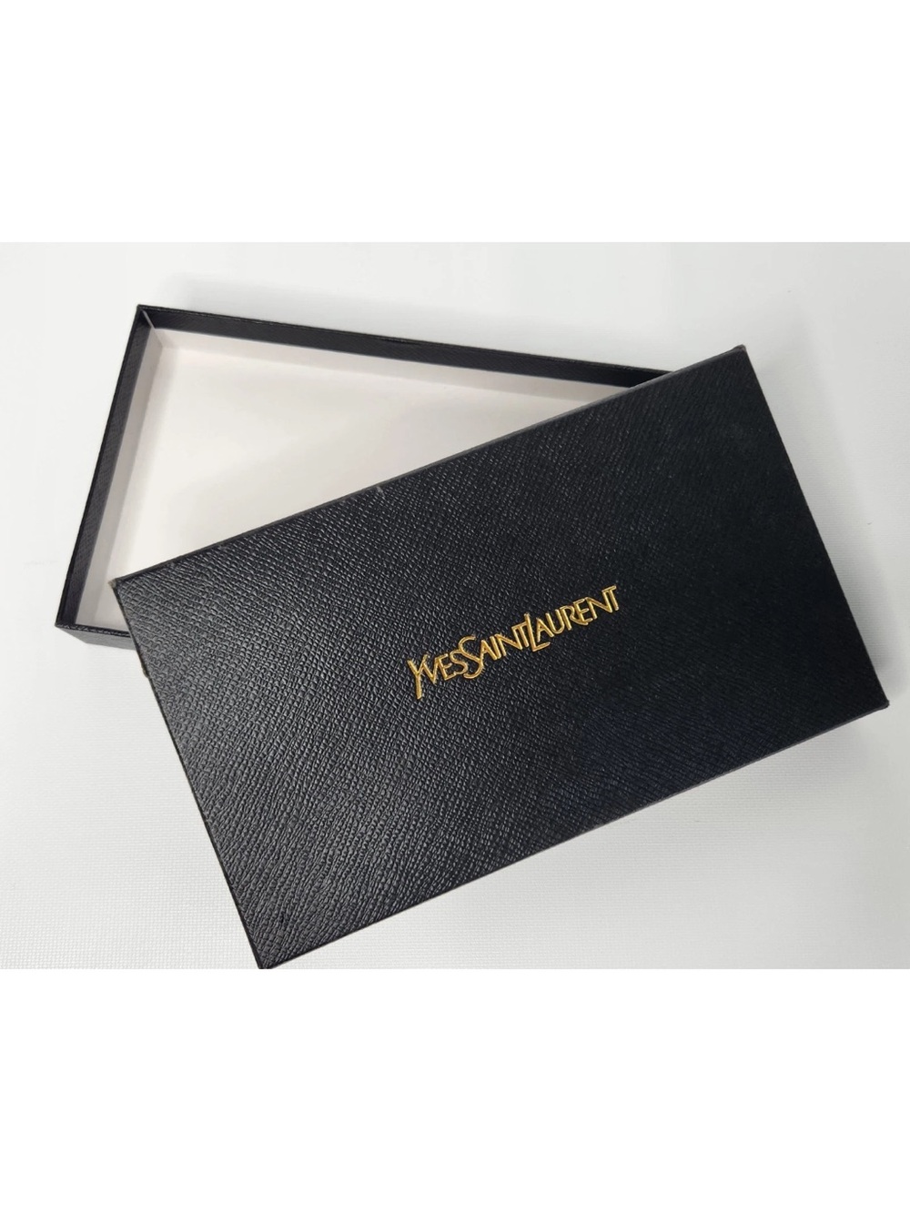 YSL vintage Classic Black Leather Wallet all inclusive EUC $1599 retail - Picture 13 of 14